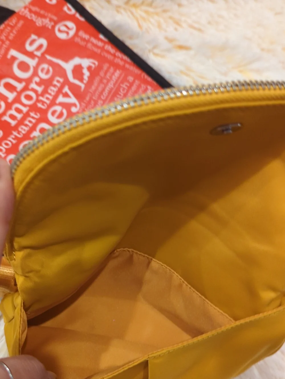 โค๏ธ๐Lululemon All Night Festival Bag *MicroGold Spice (First Release)๐โค๏ธ - Picture 7 of 12